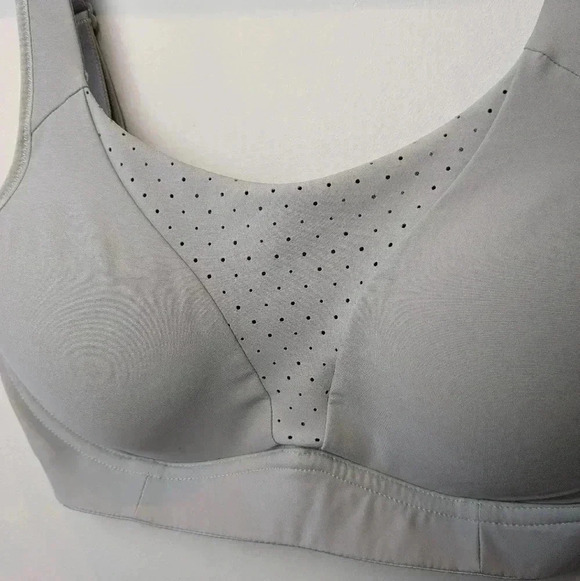 Lululemon  Run Times Bra Color: Dark Chrome size 32 D - Picture 6 of 13